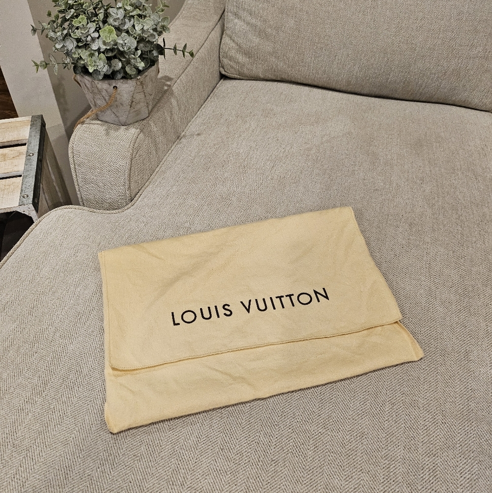 Authentic Louis Vuitton dustbag